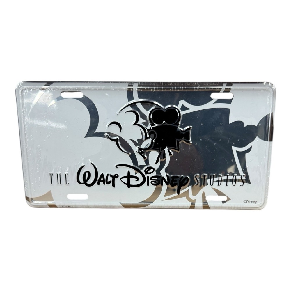 Vintage Walt Disney World Walt Disney Studios License Plate